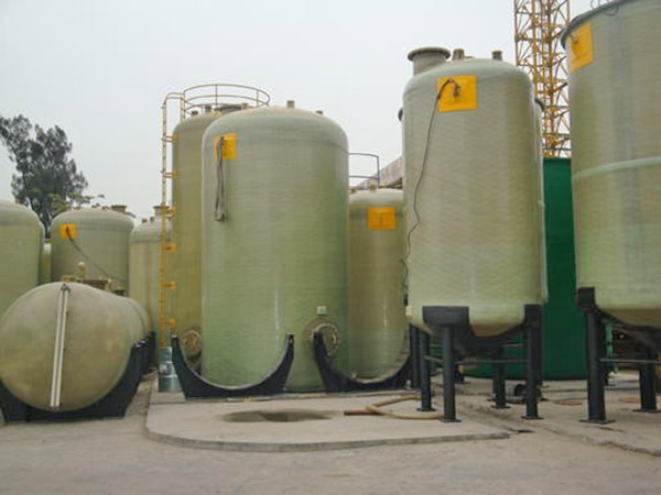 玻璃鋼儲罐 (11)